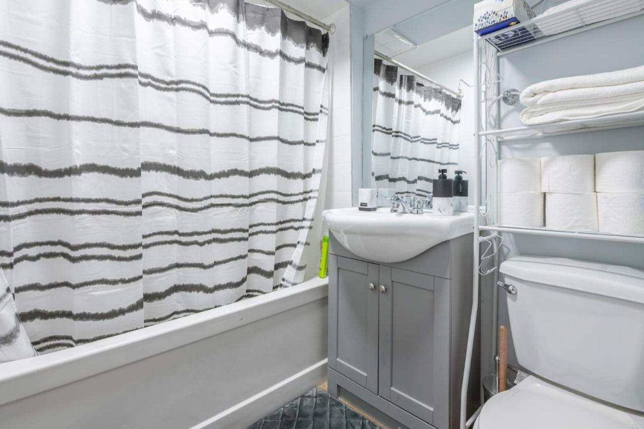 Centerstreet-cozy 1bedroomsuite Appartement